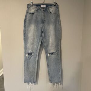 Jelly‎ Jeans High Rise Mom Jeans Distressed Boutique Jeans Size 9 Light Wash